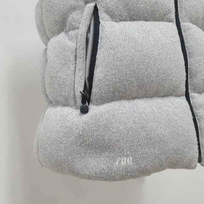 [BUNJANG] The North Face 700 White Label High Neck Padded Vest / 노스페이스 700 다운 화이트라벨 하이넥 니트 패딩조끼