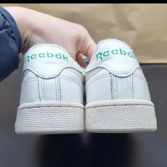 [BUNJANG] Reebok Club C Vintage Green Sneakers / 리복 클럽c 빈티지그린 280