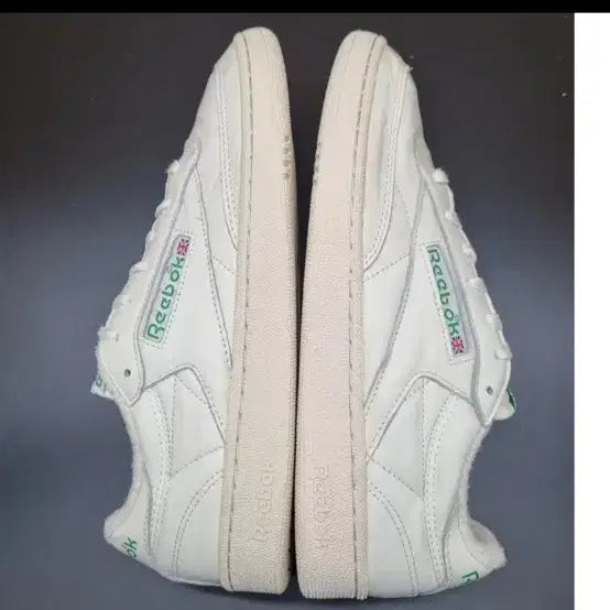 [BUNJANG] Reebok Club C Vintage Green Sneakers / 리복 클럽c 빈티지그린 280