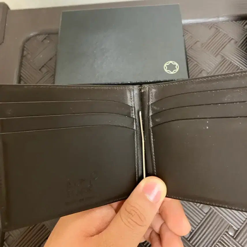 [SOLD OUT] 몽블랑 머니클립 정가 40만원대