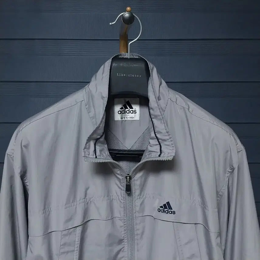 [BUNJANG] Adidas Old School Oversized Windbreaker Jacket / 100 ) 아디다스 올드스쿨 오버핏 바람막이