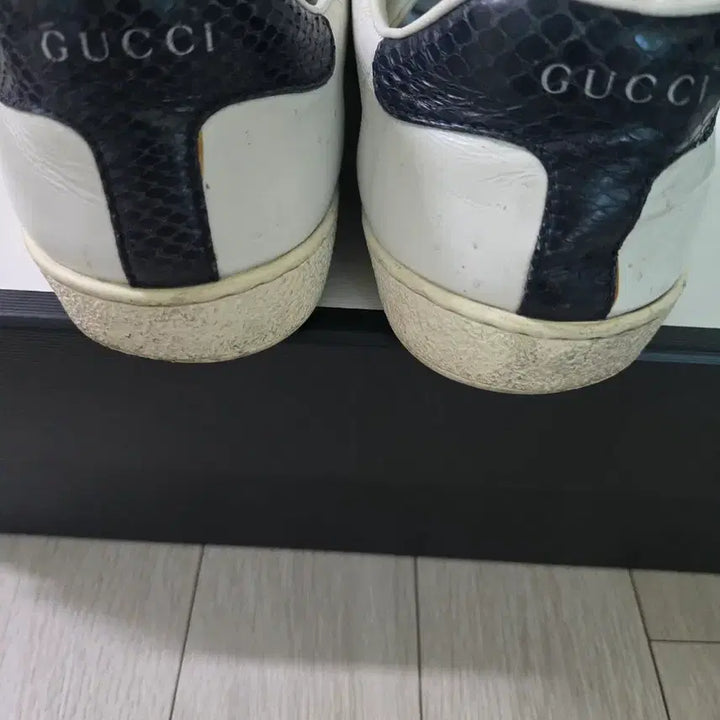 [BUNJANG] Gucci Sneakers UK8 / 구찌 스니커즈 270팝니다