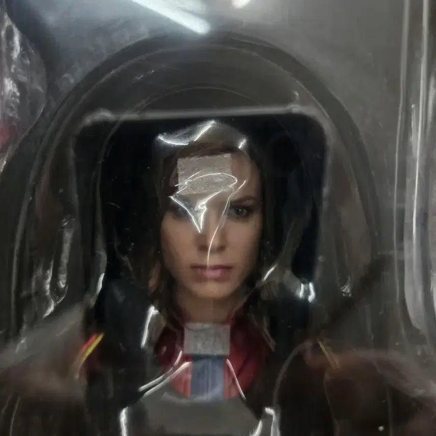 [BUNJANG] Hot Toys Captain Marvel 1/6 Deluxe Version Figure / 핫토이 캡틴마블 피규어 1/6 디럭스 버전