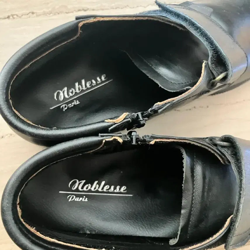 [BUNJANG] Noblesse Paris Velcro Leather Shoes / 노블래스 파리 벨크로 가죽 구두. 단화275