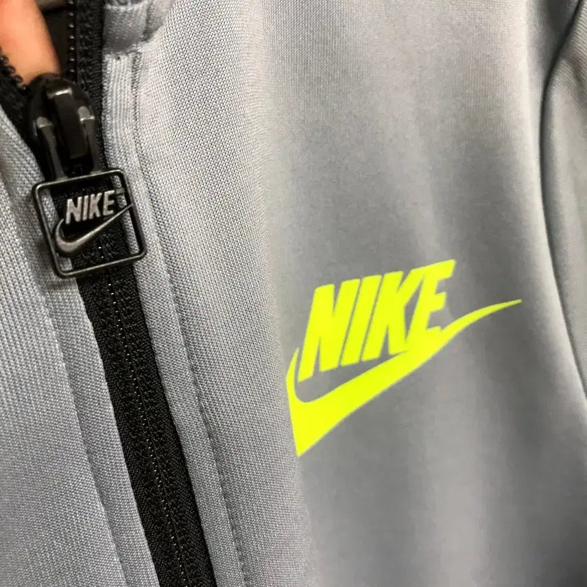 [BUNJANG] Nike Men's Zip-up Jacket / 나이키 남성 집업 자켓 100L@9930