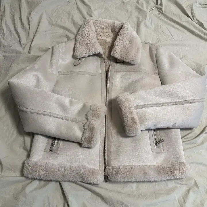 [BUNJANG] Spao Mustang Jacket / 스파오 무스탕 자켓