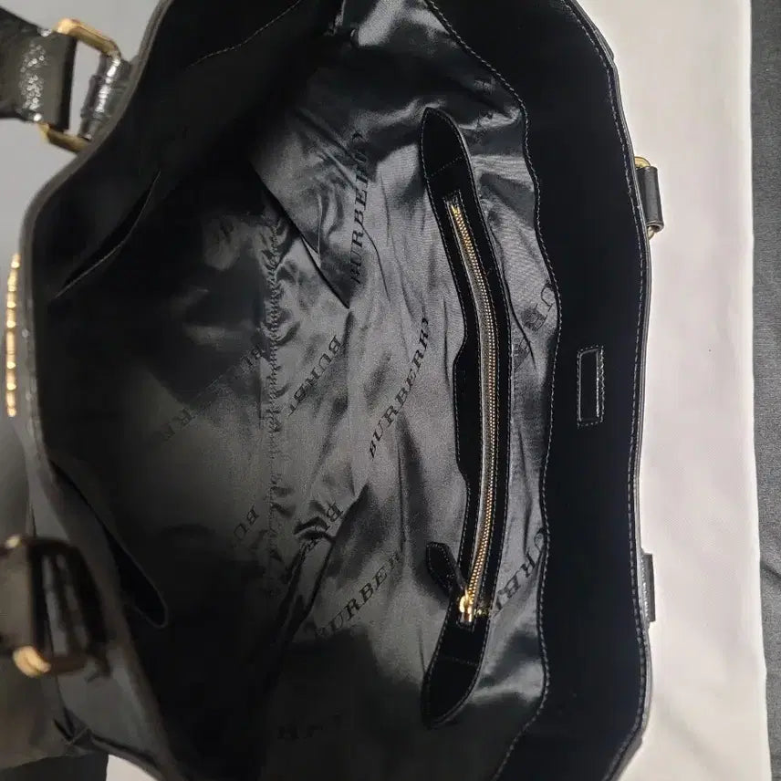 [BUNJANG] Burberry Somford Tote Bag Black L / 정품 버버리 가방 소머포드 토트백 블랙 L