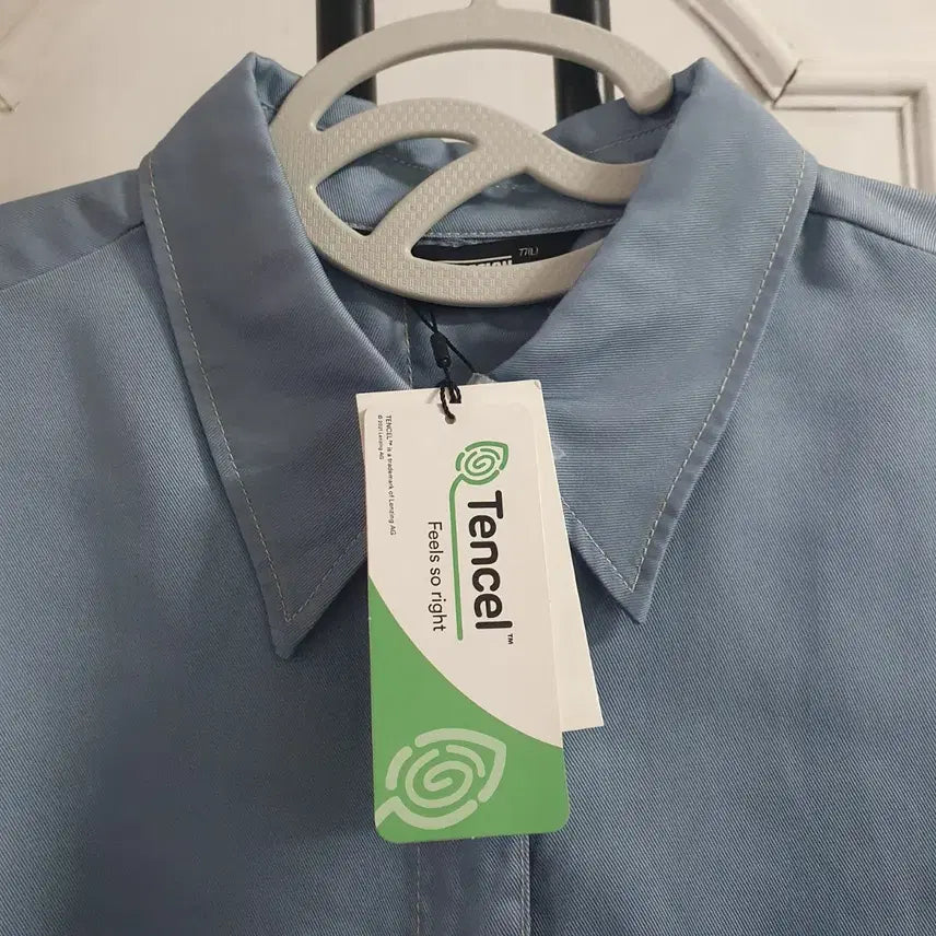 [BUNJANG] R Collection Sky Blue Tencel Shirt - Women&