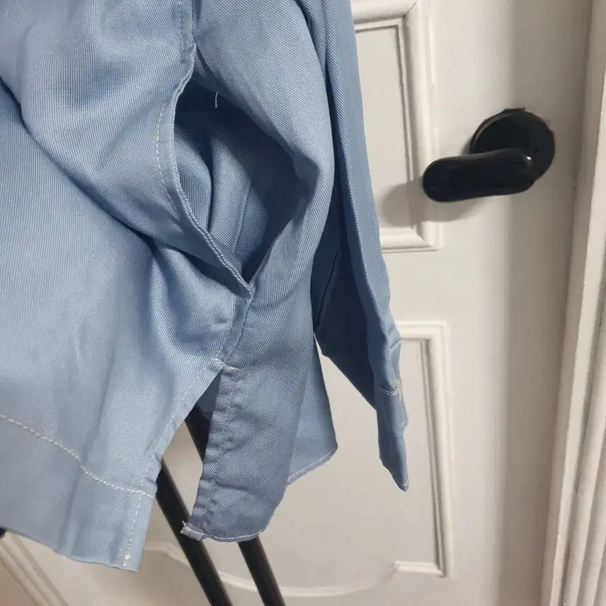 [BUNJANG] R Collection Sky Blue Tencel Shirt - Women&