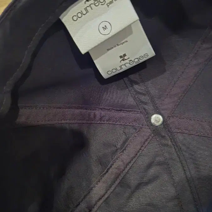 [BUNJANG] Courrèges Bucket Hat M Size / 쿠레쥬모자 M싸이즈입니다~몇번착용하지않은거라상태좋아요