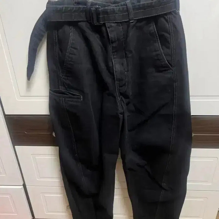 [SOLD OUT] 르메르 벨티드 팬츠