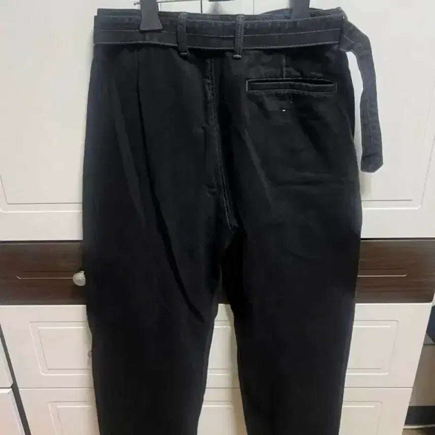 [SOLD OUT] 르메르 벨티드 팬츠