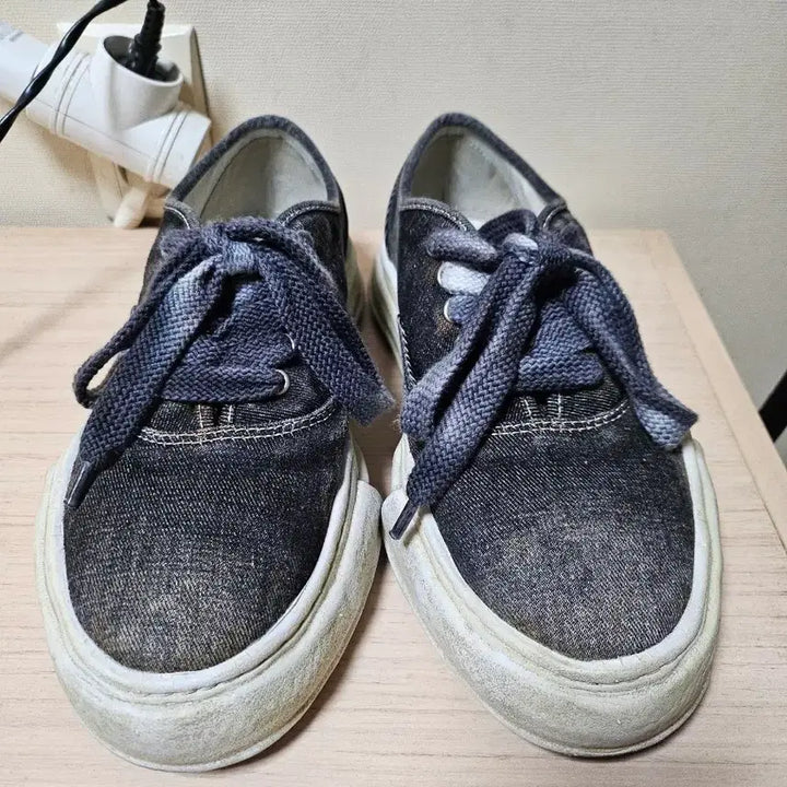 [BUNJANG] Mihara Yasuhiro Baker Washed Black Sneakers / [판매] 미하라야스히로 베이커 워시드 블랙 ( 42 )