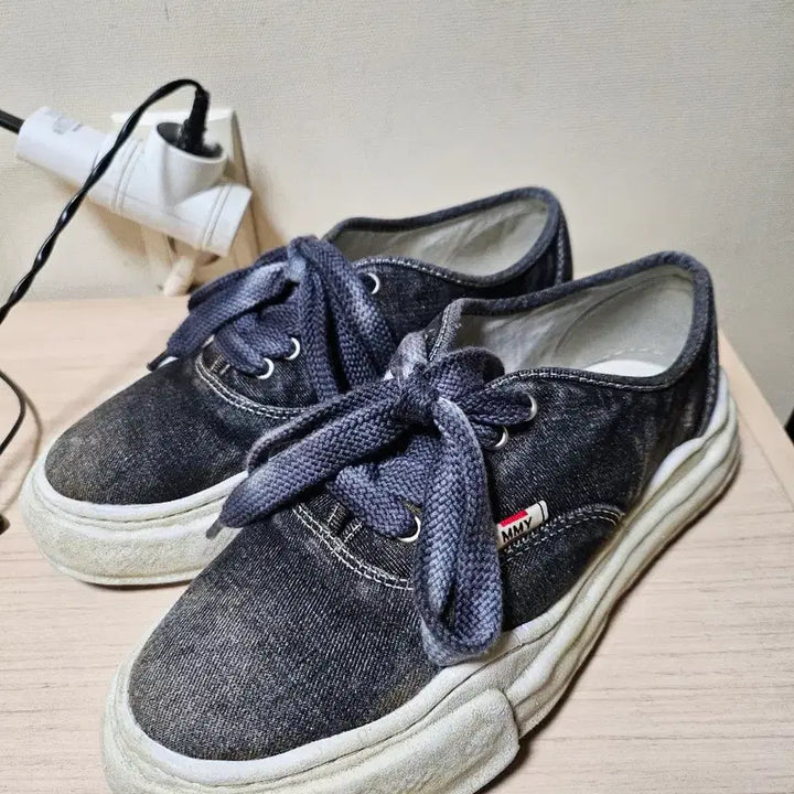 [BUNJANG] Mihara Yasuhiro Baker Washed Black Sneakers / [판매] 미하라야스히로 베이커 워시드 블랙 ( 42 )