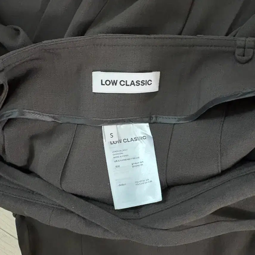 [BUNJANG] Low Classic Pleated Mini Dress Charcoal / 로우클래식 pleated mini dress 차콜 S사이즈