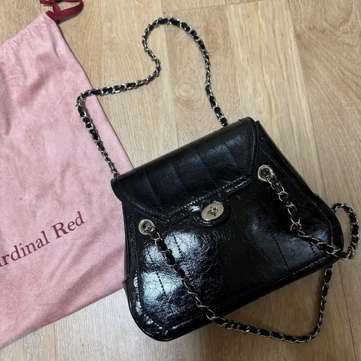 [BUNJANG] Cardinal Red Black Chain Bag / 카디널레드 블랙 체인백