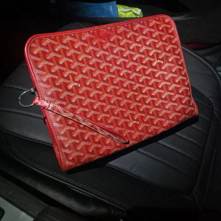 [BUNJANG] Goyard Jouvence GM Red Clutch with Keyring / 고야드 쥬방스 GM 레드
