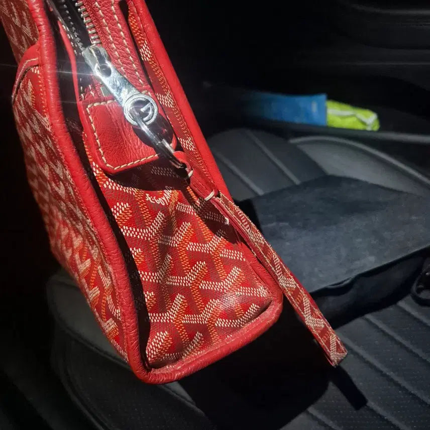 [BUNJANG] Goyard Jouvence GM Red Clutch with Keyring / 고야드 쥬방스 GM 레드