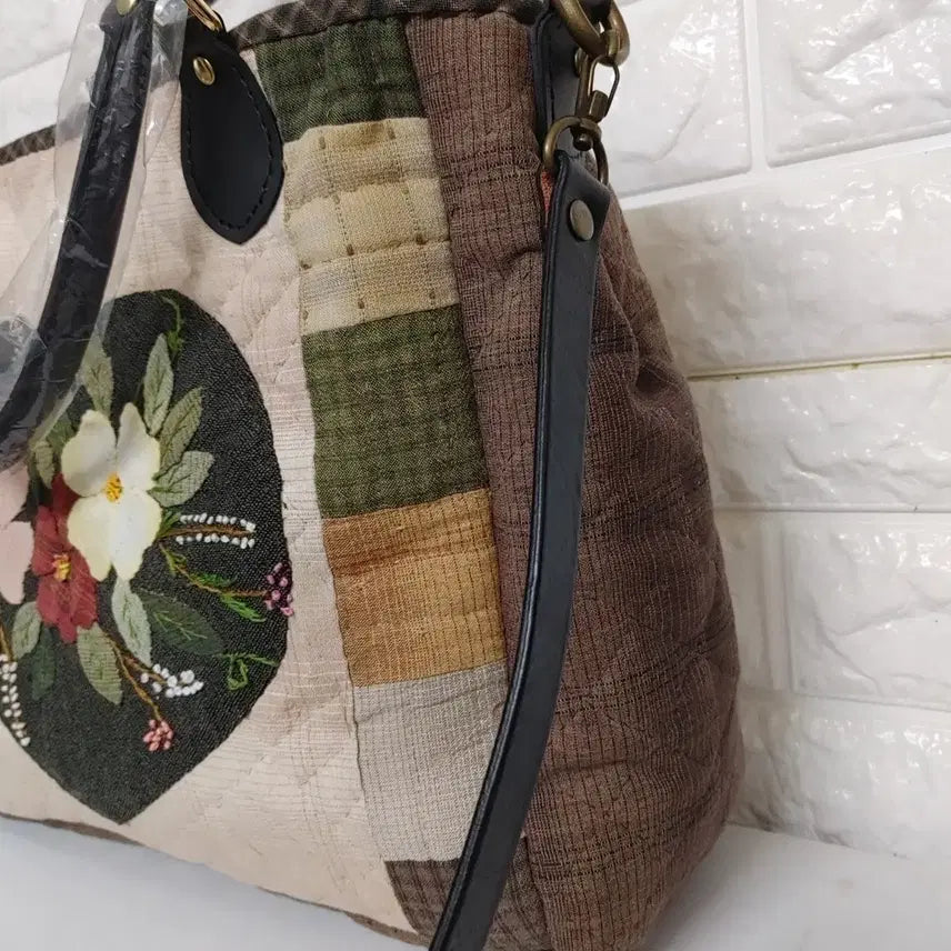 [BUNJANG] Handmade Quilted Tote Bag / 퀼트핸드메이드  큰 가방