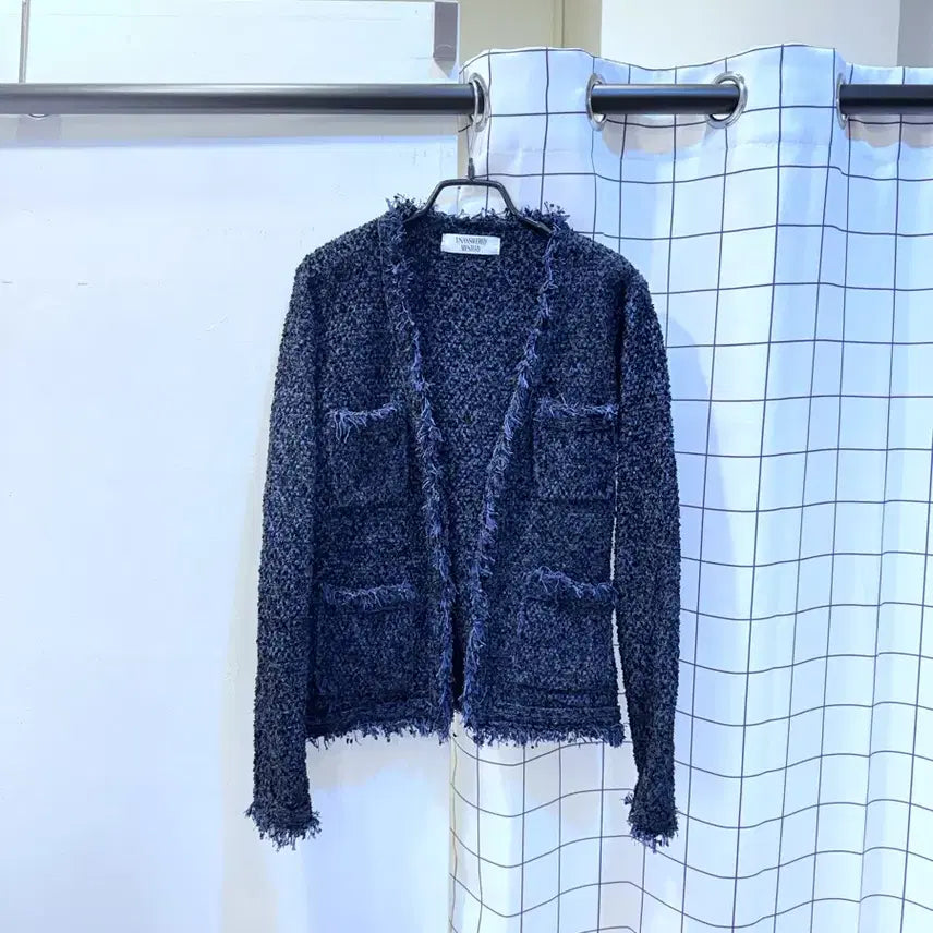 [BUNJANG] Unanswered Mystery Tweed Cardigan / 언앤써드미스테리 트위드가디건