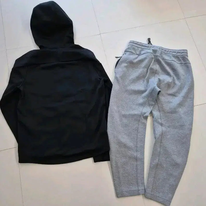 [BUNJANG] Nike Hooded Zip-Up & Training Pants Set (L) / 나이키 후드집업 + 트레이닝 바지 세트L