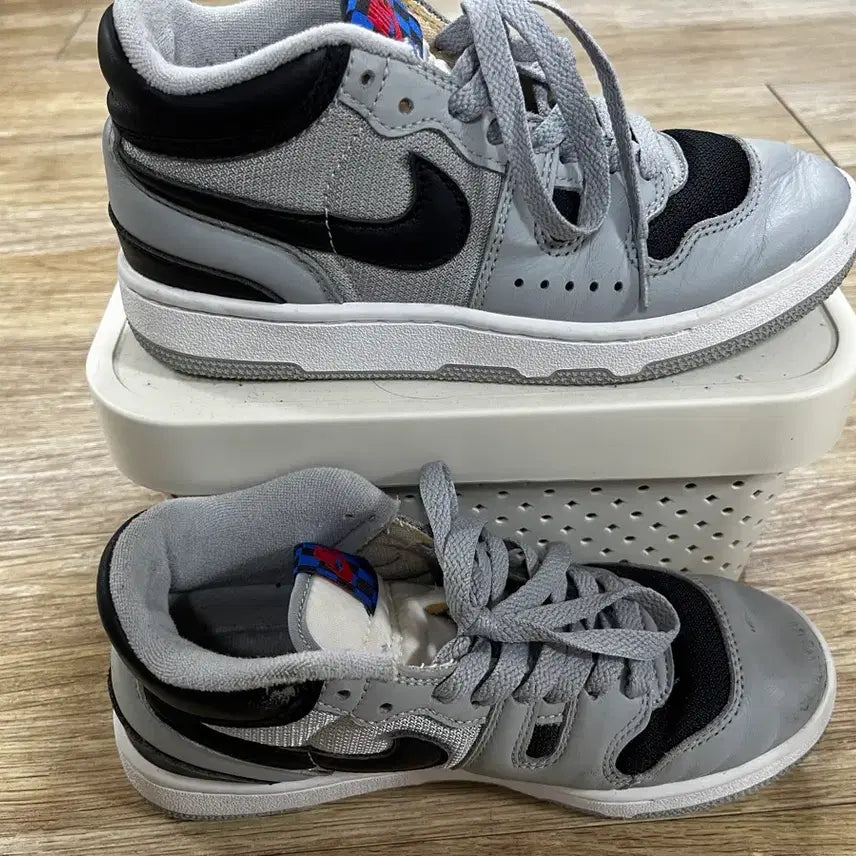 [BUNJANG] Nike Mac Attack Gray Sneakers US4 / 나이키 맥어택 회색 운동화 US4 (230)