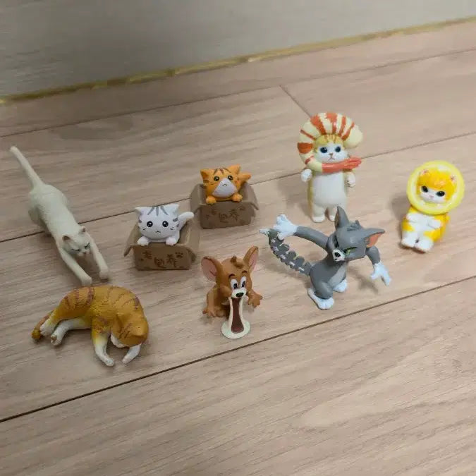 [BUNJANG] Tom and Jerry Mofsand Gacha Figure Bundle Set / 고양이 톰과제리 모프샌드 가챠 피규어 일괄