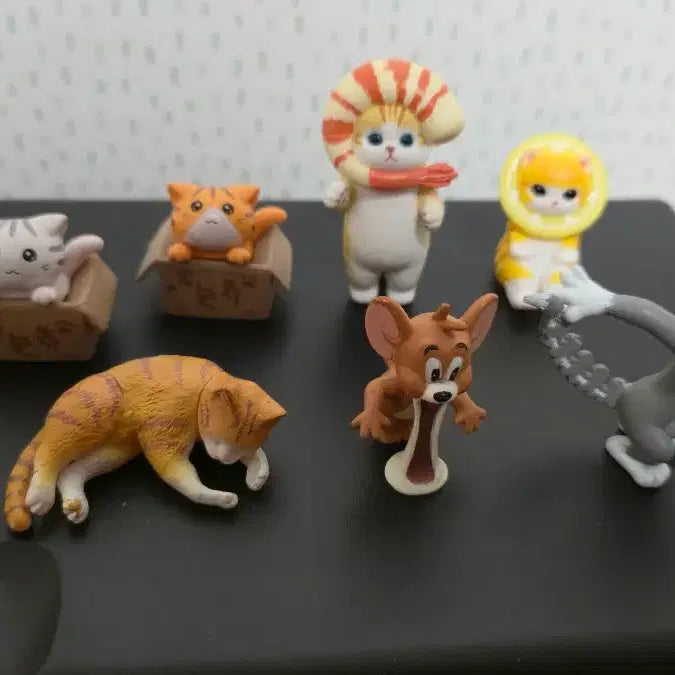 [BUNJANG] Tom and Jerry Mofsand Gacha Figure Bundle Set / 고양이 톰과제리 모프샌드 가챠 피규어 일괄