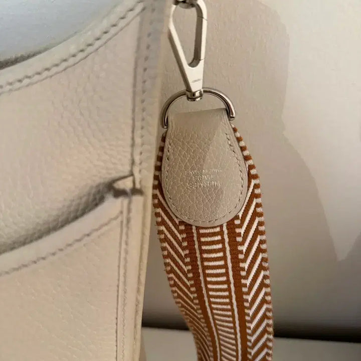 [BUNJANG] Hermès Evelyn GM Handbag / 에르메스 에블린 GM