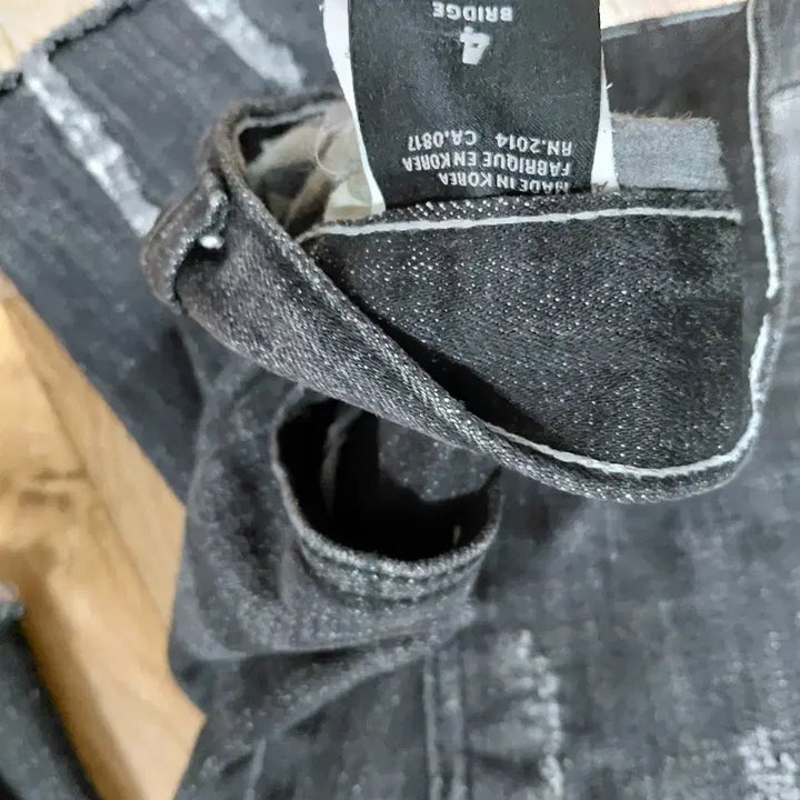 [BUNJANG] Black Damage Wash Jeans / 블랙 데미지 워싱 청바지
