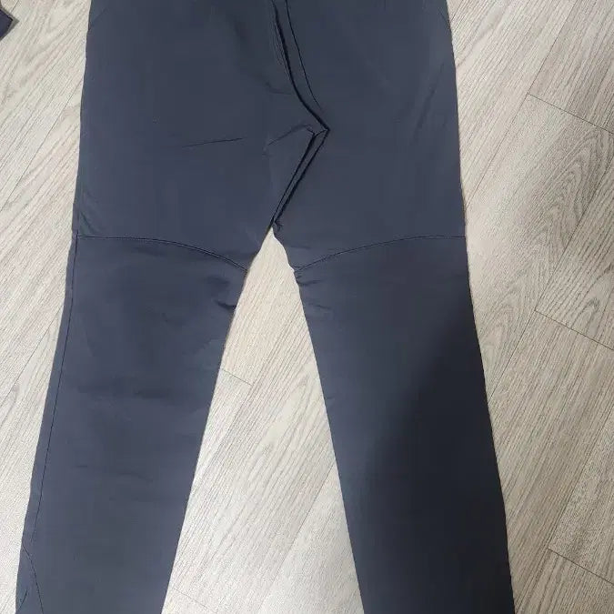 [BUNJANG] Descente Running Pants / 데상트 러닝바지