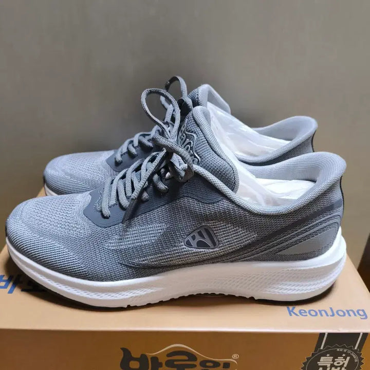 [BUNJANG] pwx Classe Running Shoes / (새상품)265 남성 런닝화 신기 편한 특허 운동화