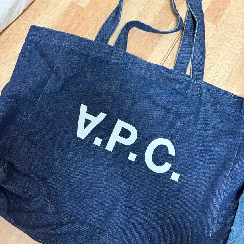 [BUNJANG] A.P.C. Daniela Indigo Shopping Bag / 아페쎄 다니엘라 쇼핑백 인디고