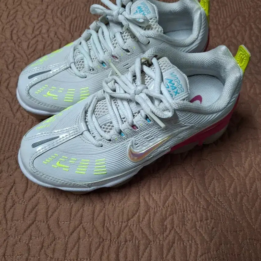 [BUNJANG] Nike Air VaporMax Women's Sneakers / 230 나이키 에어 베이퍼맥스 여성 운동화 [2225]