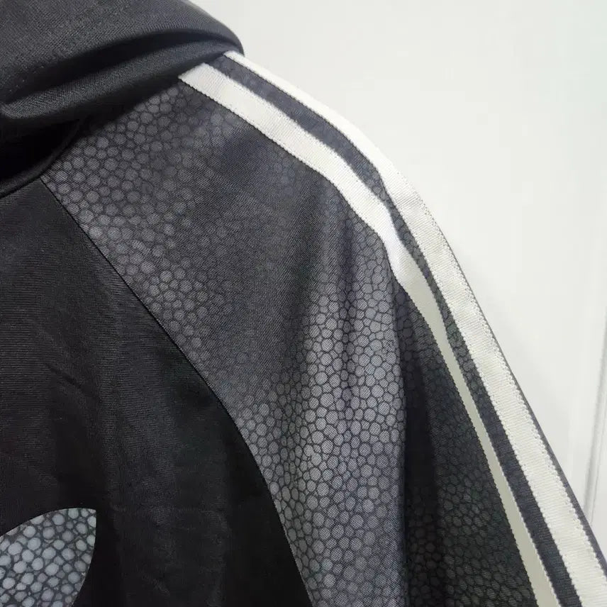 [BUNJANG] Adidas Trefoil Snake Pattern Hoodie / 아디다스 검정 후드티 트레포일 스네이크 패턴