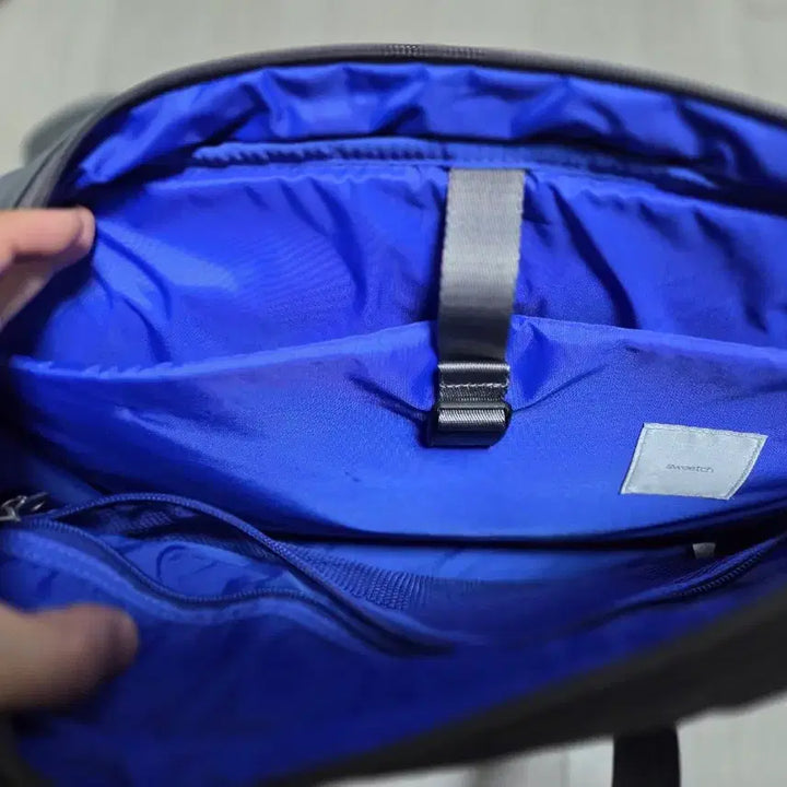 [BUNJANG] Switch Briefcase Crossbody Bag / 스위치 브리프케이스 크로스백