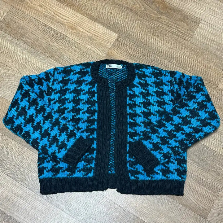 [BUNJANG] ZARA Patterned Knit Cardigan / ZARA 패턴 니트 가디건