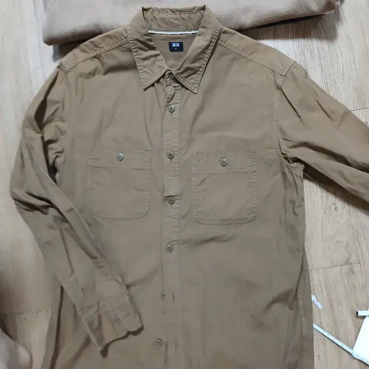 [BUNJANG] Uniqlo Shirt L Size / 유니클로  셔츠 L사이즈