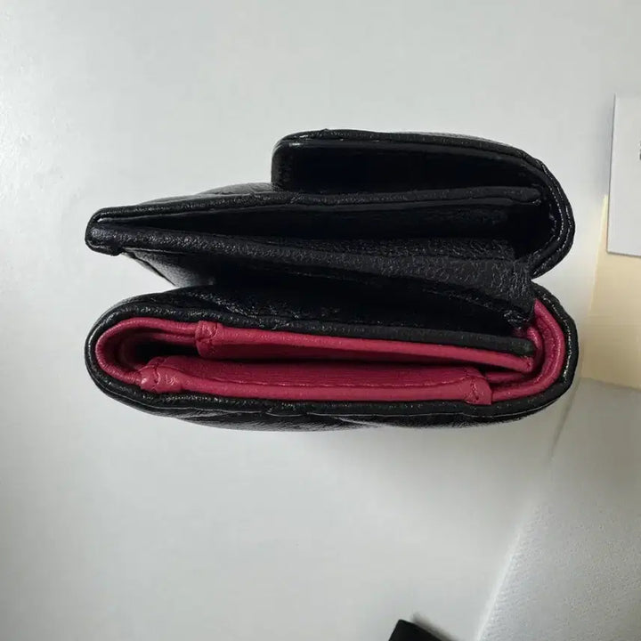 [BUNJANG] Chanel 19 Tri-fold Wallet / 샤넬 19 3단 지갑