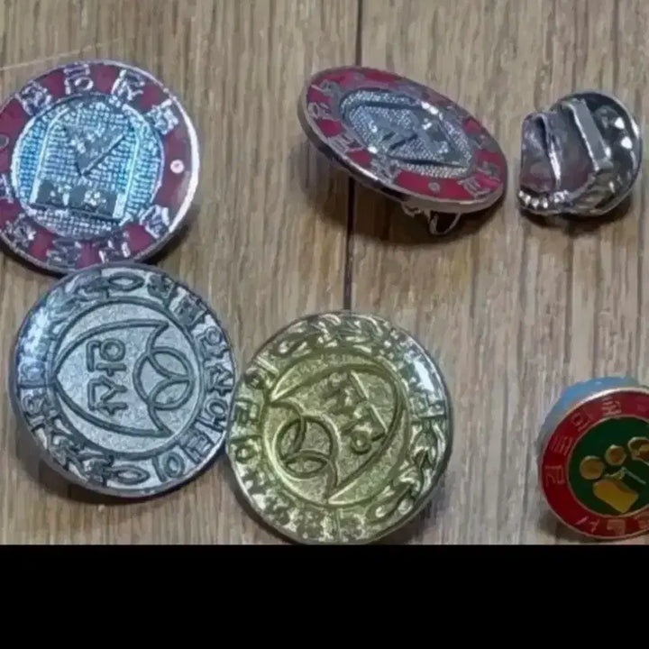 [BUNJANG] Various Badges / 뱃지 산뱃지 유엔뱃지 등