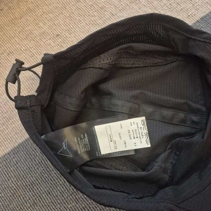 [BUNJANG] ROA Hiking Bree Open Weave Cap Black Hat / ROA 로아 하이킹 브리 오픈 위브 캡 블랙 모자