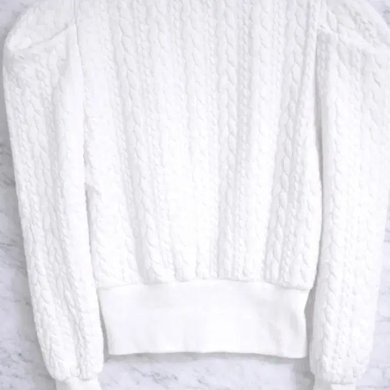 [BUNJANG] Polo Embossed Shirred Sweatshirt / 폴로 엠보 셔링 맨투맨