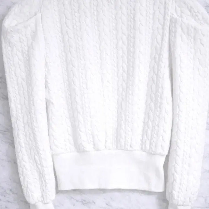 [BUNJANG] Polo Embossed Shirred Sweatshirt / 폴로 엠보 셔링 맨투맨