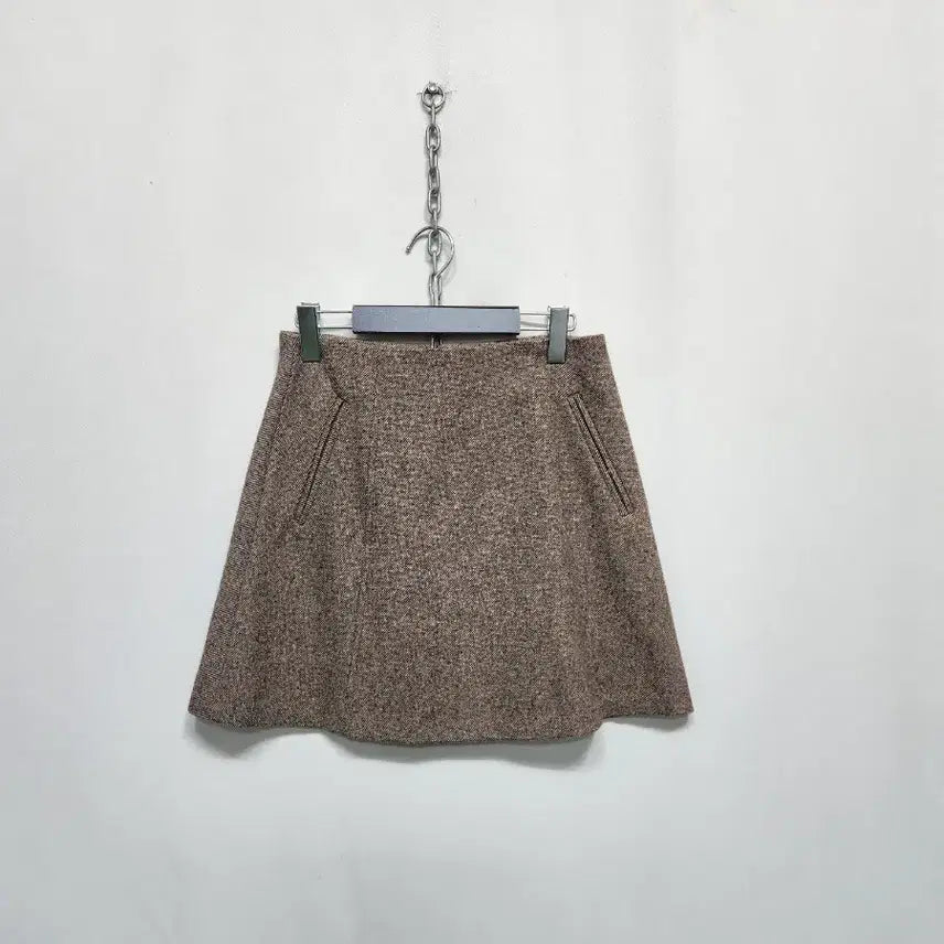[BUNJANG] TREEAN Brown Herringbone Mini Skirt / TREEAN 브라운 헤링본 미니 스커트