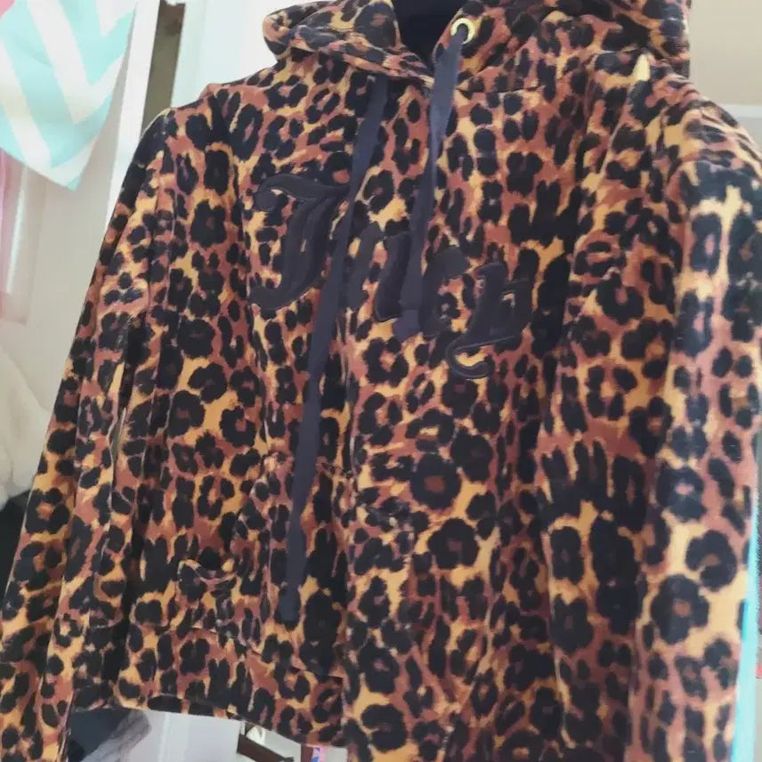 [BUNJANG] Juicy Couture Leopard Hoodie / 쥬시꾸뛰르 레오파드 후드티