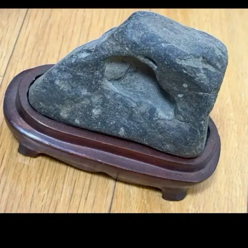 [BUNJANG] Stone Piercing Stone / 수석 관통석