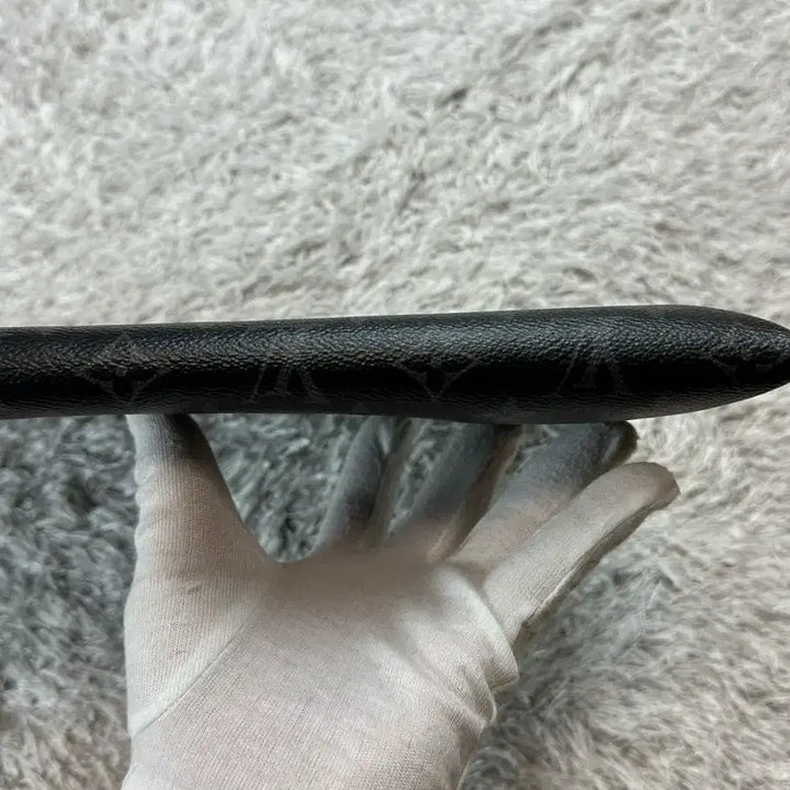 [BUNJANG] Louis Vuitton Eclipse Monogram Pochette Clutch / [OS] 백화점판 정품 루이비통 이클립스 모노그램 포쉐트 클러치