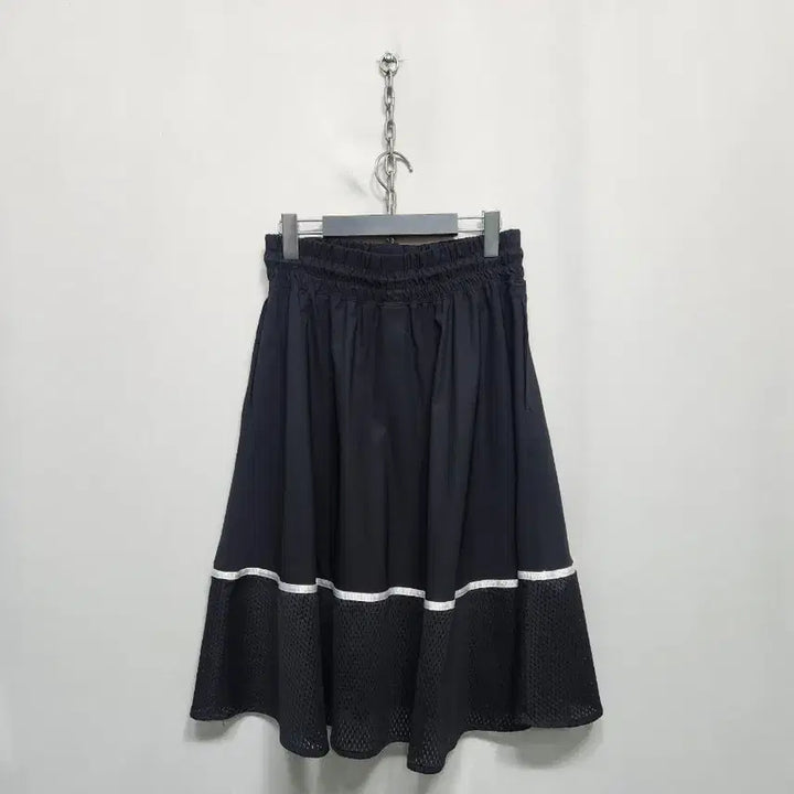 [BUNJANG] Nike Black Flare Mesh Point Skirt / 나이키 블랙 플레어 스커트 메쉬포인트