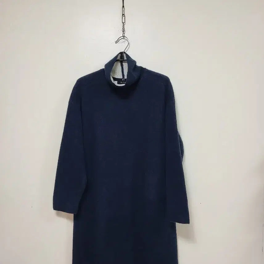 [BUNJANG] MINE Turtleneck Knit Sweater / MINE 터틀넥 니트 블루.260227