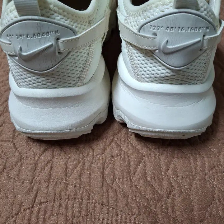 [BUNJANG] Nike TC7900 Women's Sneakers / 240 나이키 TC7900 여성 키높이 운동화 [1053]